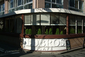 LOBROS CAFE